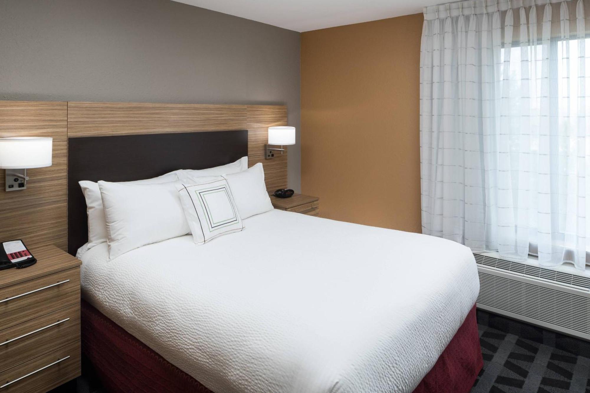 Towneplace Suites By Marriott Panama City Exterior photo